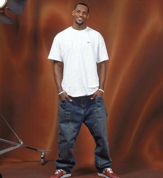 群体围拢 群体围拢